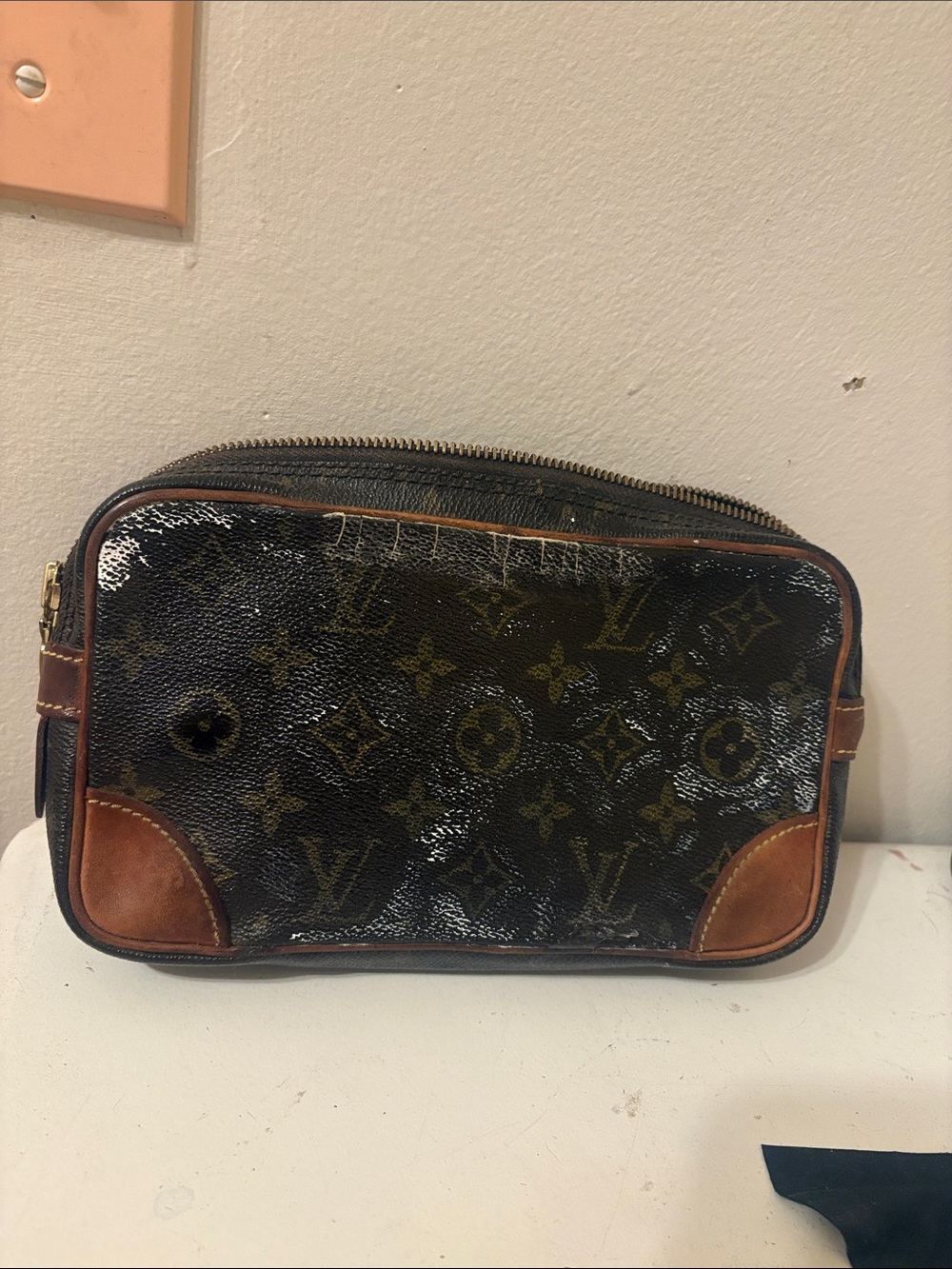 Louis Vuitton Brown Monogram Canvas Toiletry Pouch with Tan Trim FAIR CONDITION!